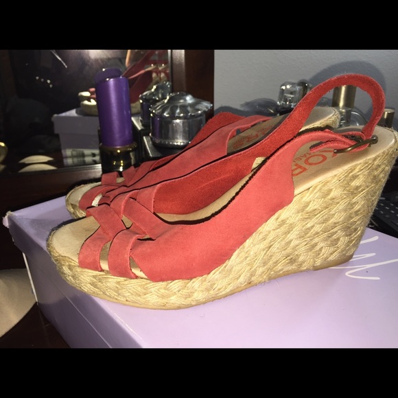 Michael Kors red espadrilles wedge sandals size 7 - Picture 5 of 6